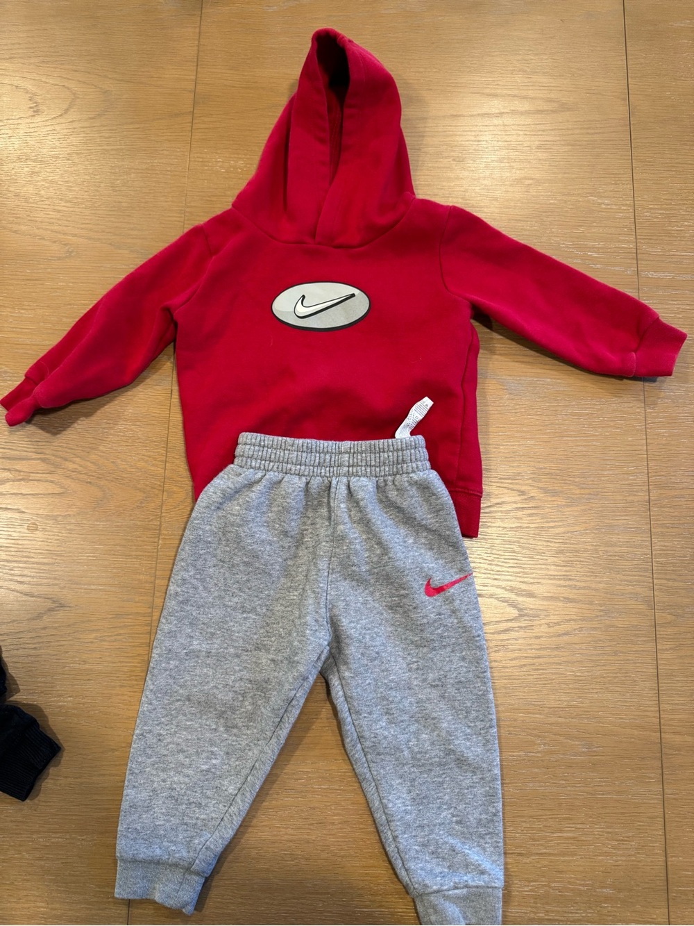 Nike jogger set- 18 months